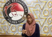 Wanita Pengedar Narkoba Asal Dobo, Ditangkap di Kota  Tual, Dari Tangan Pelaku Ada Sabu Satu Saset Plastik Bening