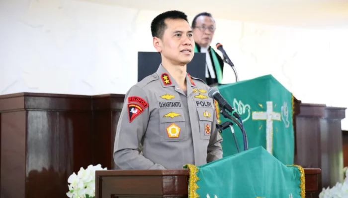 Datangi Gereja Maranatha, Kapolda Maluku Tekankan Peran Bersama Jaga Keamanan dan Perdamaian