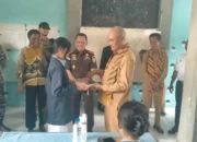 Bupati Timotius Kaidel Melaunching Program MBG di Bumi Jargaria