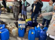 Razia Miras Ilegal di Pelabuhan Slamet Riyadi Ambon, Tim OPS Pekat Polda Maluku Amankan 700 Liter Sopi