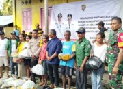 Dinsos Aru Salurkan Bantuan Pasca Bentrok Longgar Apara