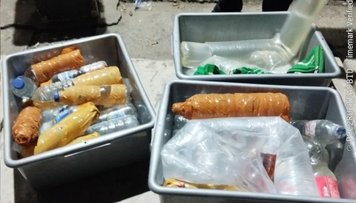 KRYD Polsek KPYS Ambon Amankan 32 Liter Sopi di Pelabuhan Yos Sudarso