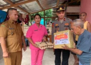 Sambut Hari Bhayangkara, Polsek Wetar Bagikan Sembako Hingga Bersihkan Rumah Ibadah