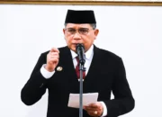Walikota Ambon Lantik Robert Sapulette sebagai Sekda Definitif, Tekankan Merit Sistem dan Reformasi Birokrasi
