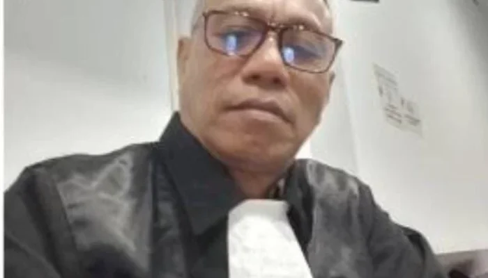 Jaksa Ditantang Tetapkan Tersangka Korupsi Jalan Day dan Watuwei-Wiratan, Bukti Saksi dan Uang Cukup Dua Alat Bukti
