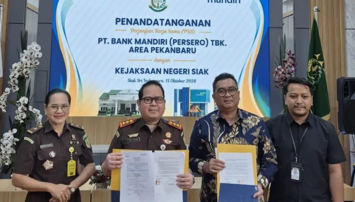 Kejari Siak Teken MoU Bersama Bank Mandiri Siak